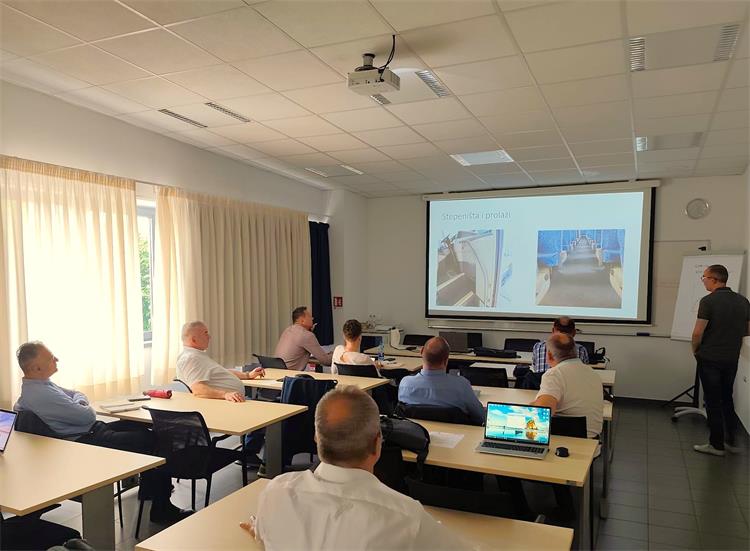 Slika /slike/foto ICPC/foto ICPC 2025/ICPC EDU-CVH 29-5_25/nsl ICPC EDU-CVH 29-5_25.jpg